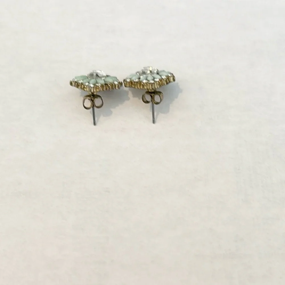 Bundle (3) Pairs of Stud Earrings - Picture 6 of 8